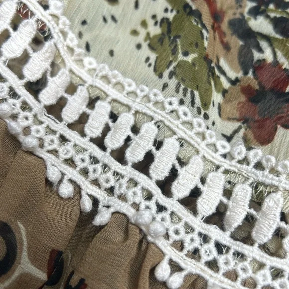 JohnPaulRichard Blouse - Picture 7 of 13